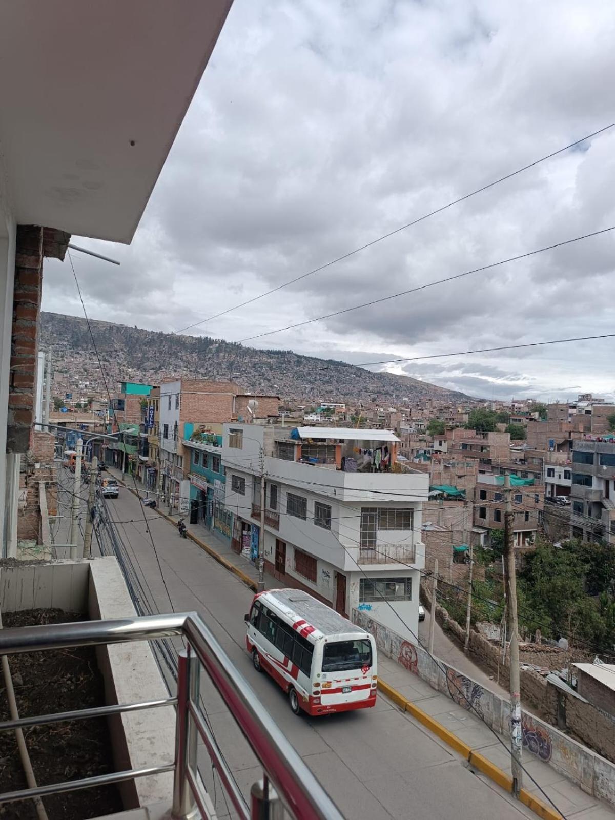 Hostal Yuraq Wasi 596 Ayacucho Exterior foto
